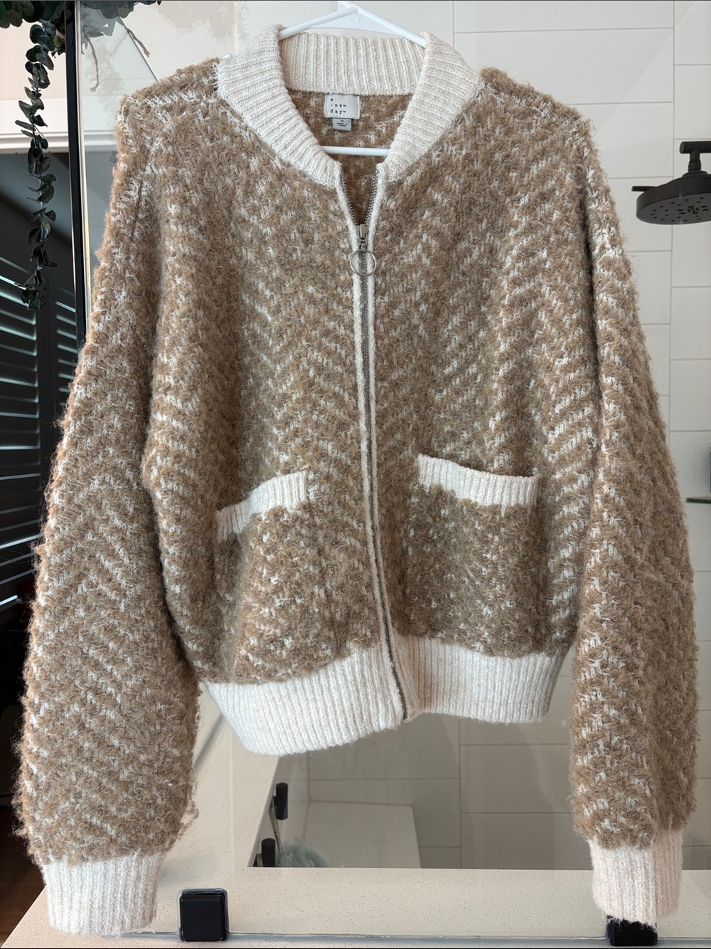 A New Day Women’s Sweater Zip-Up